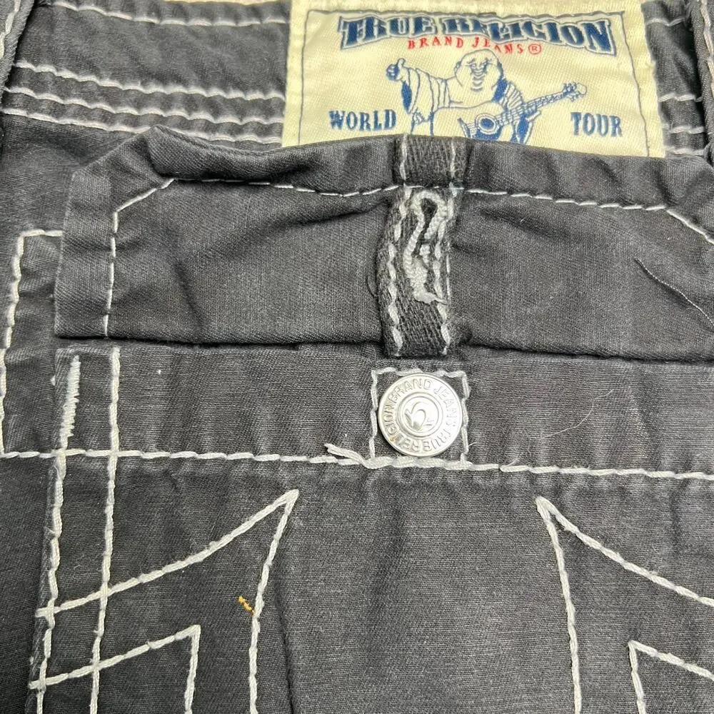 True Religion Shorts Men's 40 Jet Black Cargo Shorts Utility Pockets